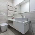 Chezromyk The Kosher فندق مبيت وإفطار ميلان